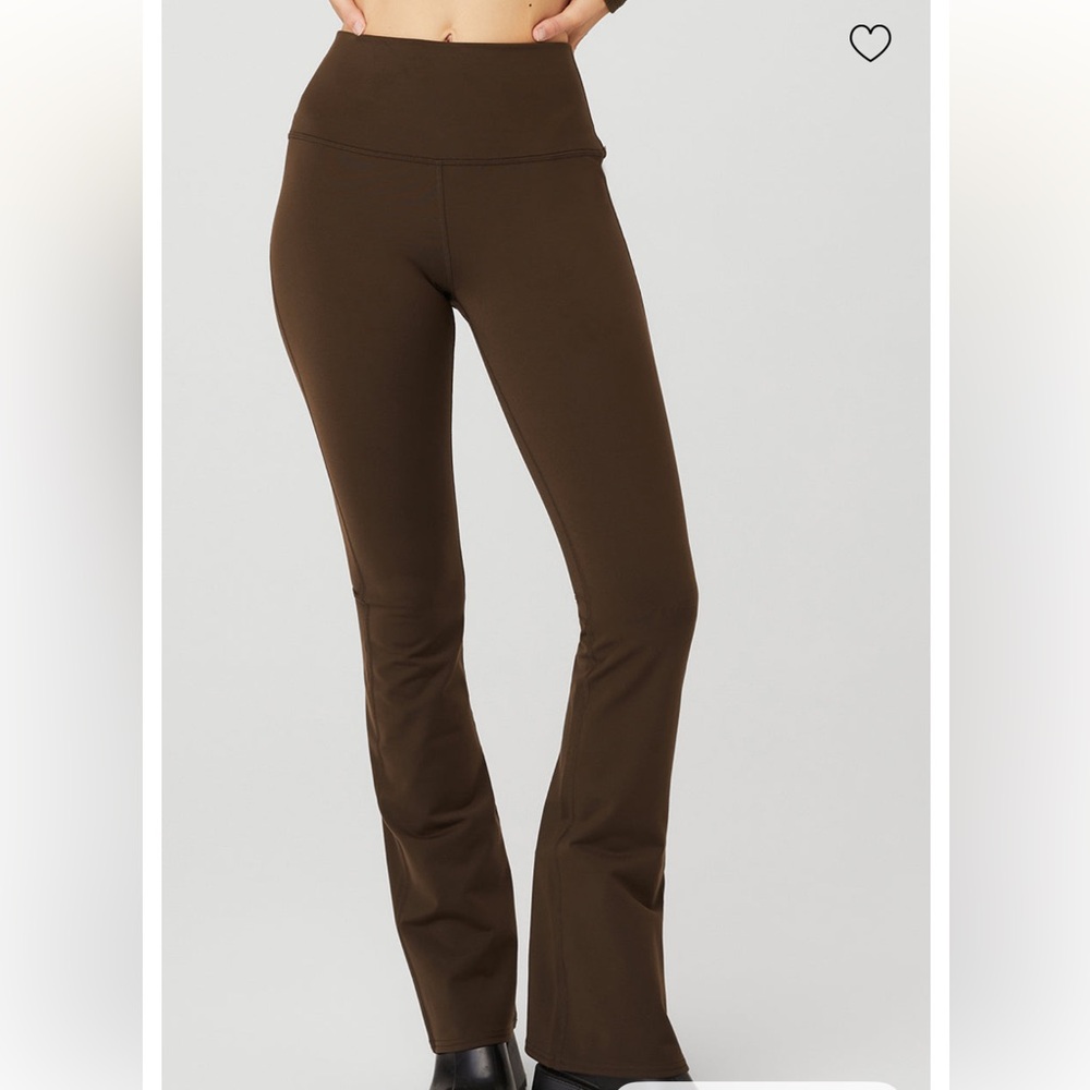 ALO Yoga Airbrush High-Waist Bootcut Legging - Espresso - XS (2-4)